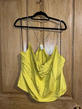 Le green Satin Cowl Neck Camisole Top with open back. Size XXL. EUC